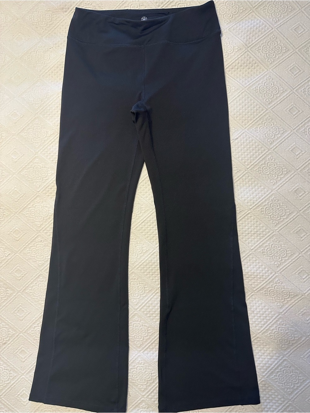 GAIAM Flare Leg Yoga Pant Black Medium